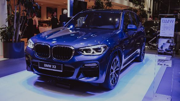 Premiera BMW X3